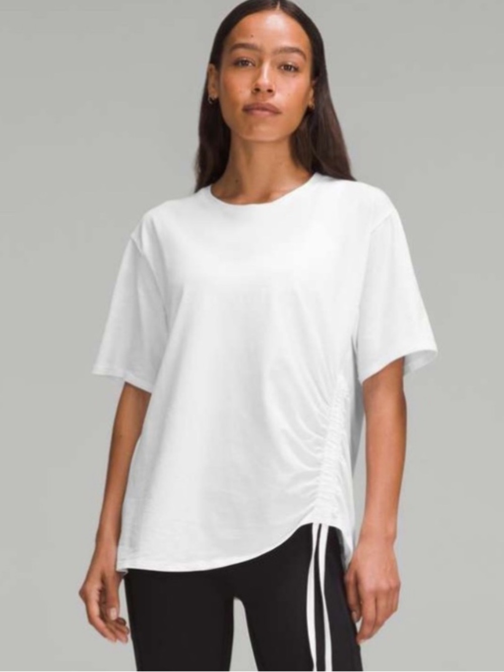 Lululemon | Side Cinch | Cotton |
Tee White